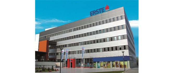 CEE banks set to benefit as investors start focusing on growth prospects 61 Erste Bank 1