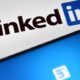Is Facebooks New Jobs Feature Putting LinkedIn in Danger