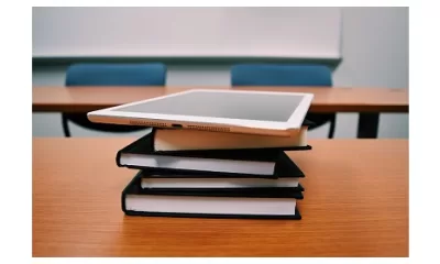 books classroom college desk 289738 1