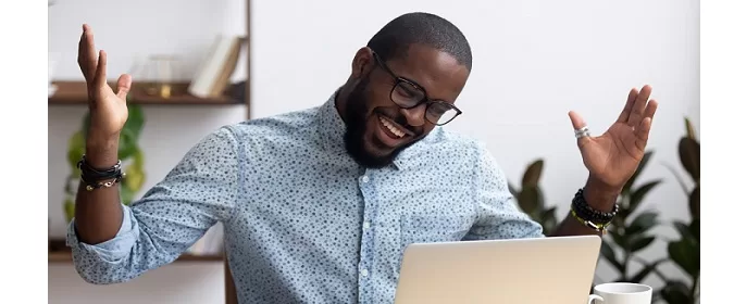 8 Social Media Management Tips to Stay Productive and Positive While Working 61 OG Positive Social Manager 1