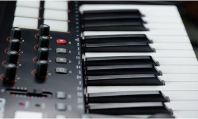 How to Choose a Midi Controller