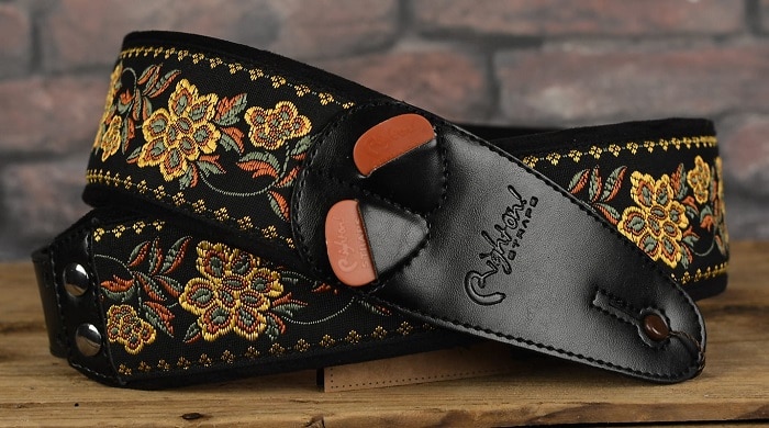 How to Find the Ideal Vegan Guitar Strap 61 How to Find the Ideal Vegan Guitar Strap