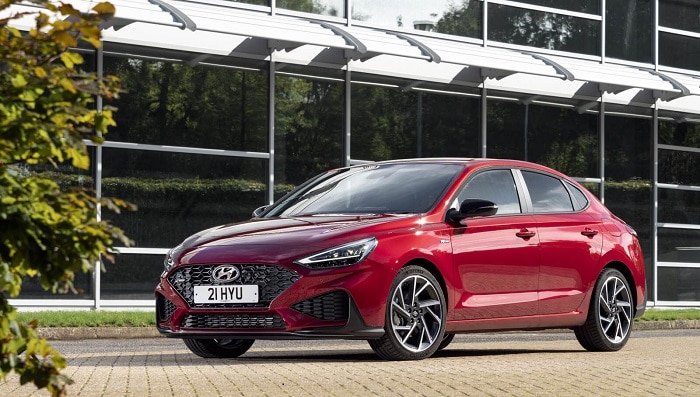 Hyundai i30 Fastback 1.0 T-GDI specs, performance data 