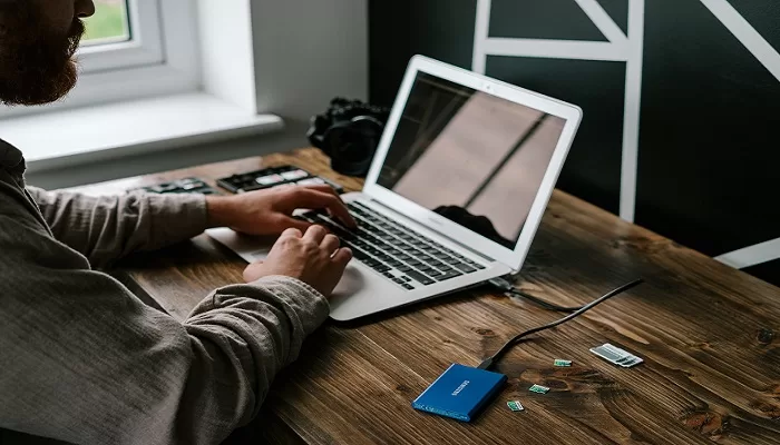 The Case for Editing: 9 Tools to Make Every Essay Impeccable 61 The Case for Editing: 9 Tools to Make Every Essay Impeccable
