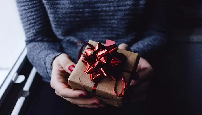 Thoughtful Gift Ideas For Friends This Christmas