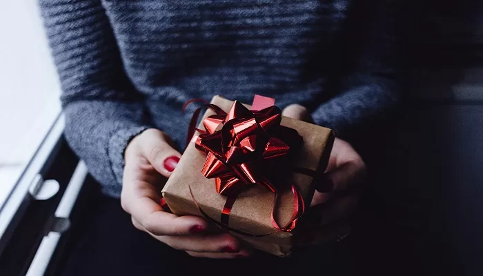 Thoughtful Gift Ideas For Friends This Christmas 61 Thoughtful Gift Ideas For Friends This Christmas
