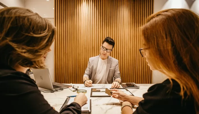 With Mother's Day Approaching, Which Industries Will Benefit? 61 With Mother's Day Approaching, Which Industries Will Benefit?