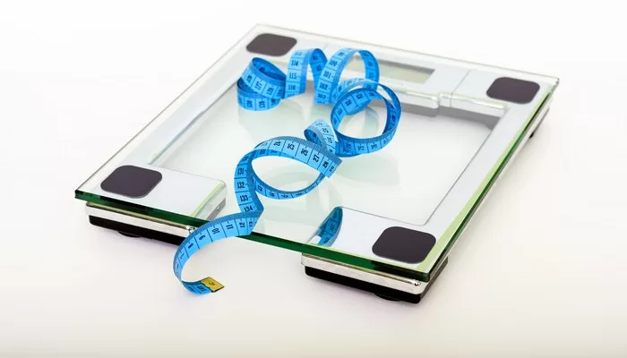 10 Reasons Why You Gain Weight After 40