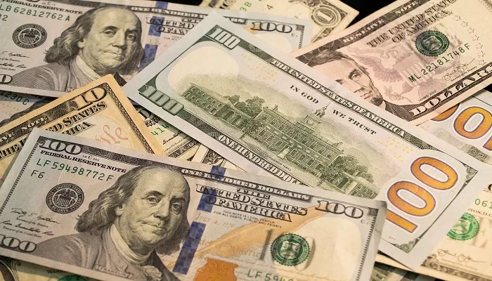 How does the current US economy affect business loans? 61 How does the current US economy affect business loans?