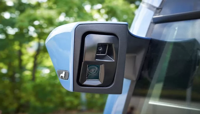 MAN OptiView Mirror Replacement System now also Available for City Buses 61 OptiView