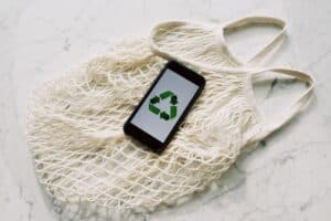 6 Reasons Why People Shop Sustainable Fashion
