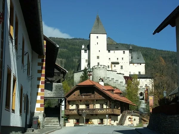 Mauterndorf Castle