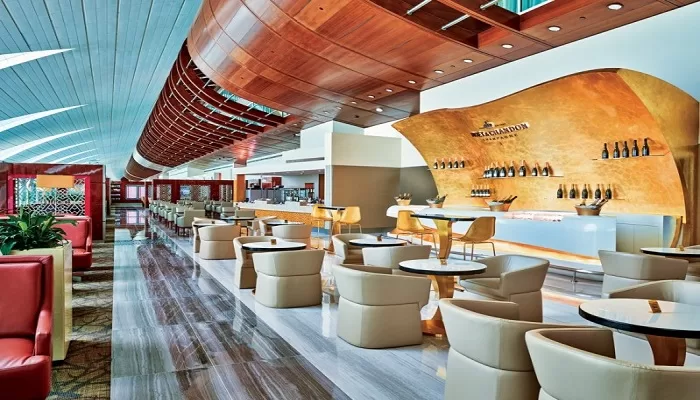 Emirates Lounge