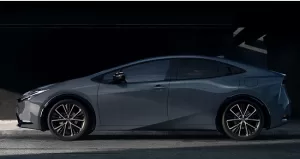 Toyota Launches All-New Prius HEV in Japan