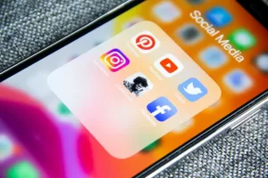 10 Social Media Trends To Watch out for In 2023