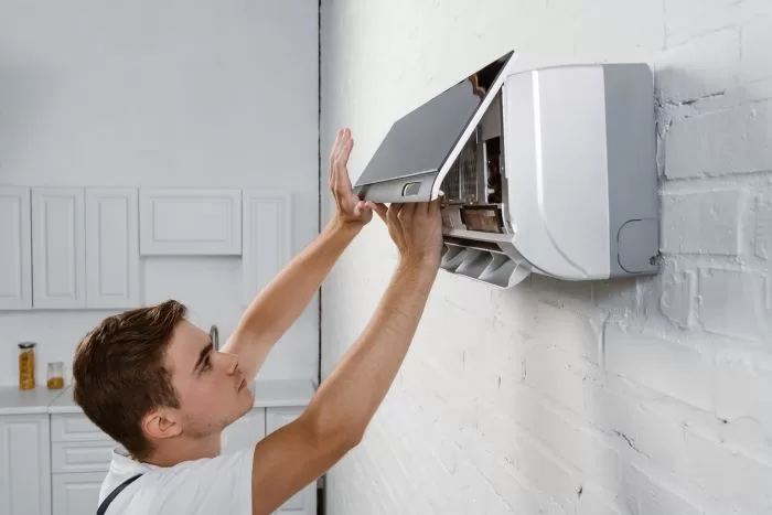 6 Signs Your AC Unit Has a Refrigerant Leak What to Watch Out For