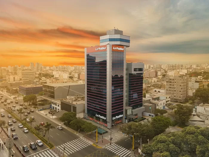 La Positiva Seguros is recognized as the Best General and Life Insurance Brand in Peru 2023 61 La Positiva Seguros