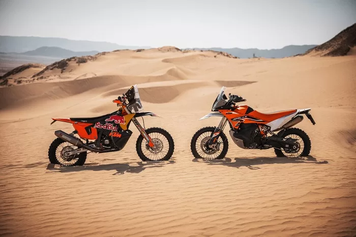 MY24 KTM 890 ADVENTURE R RALLY