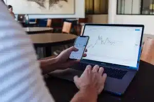 The Beginner’s Choice: Why Axia Stands Out as an Ideal Broker for Novice Traders