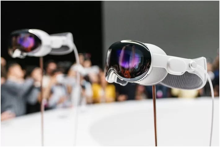 Apple's 2024 Roadmap: Beyond iPhones, A Wearable Revolution Beckon