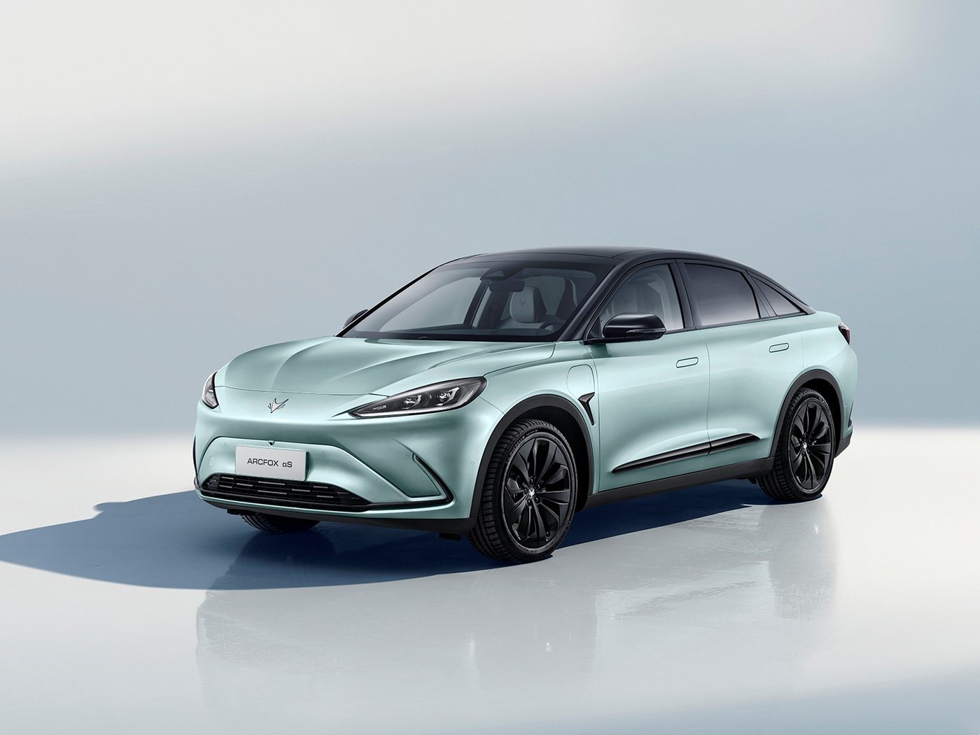 Top 10 Electric Cars in China 2024: Redefining Mobility with Extended Ranges