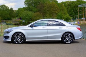 Tips for Choosing a Luxurious Car in 2024