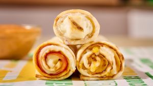 Subway Unveils Footlong Dippers: Cheese and Meat in Lavash-Style Flatbread