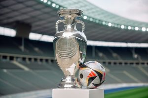 Introducing the FUSSBALL LIEBE FINALE Official Match Ball: A Blend of Tradition and Innovation
