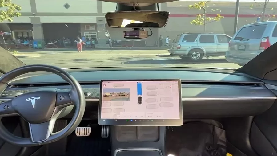 Tesla’s ‘Actually Smart Summon’ Under Investigation: Safety Concerns Rise 61 Actually Smart Summon