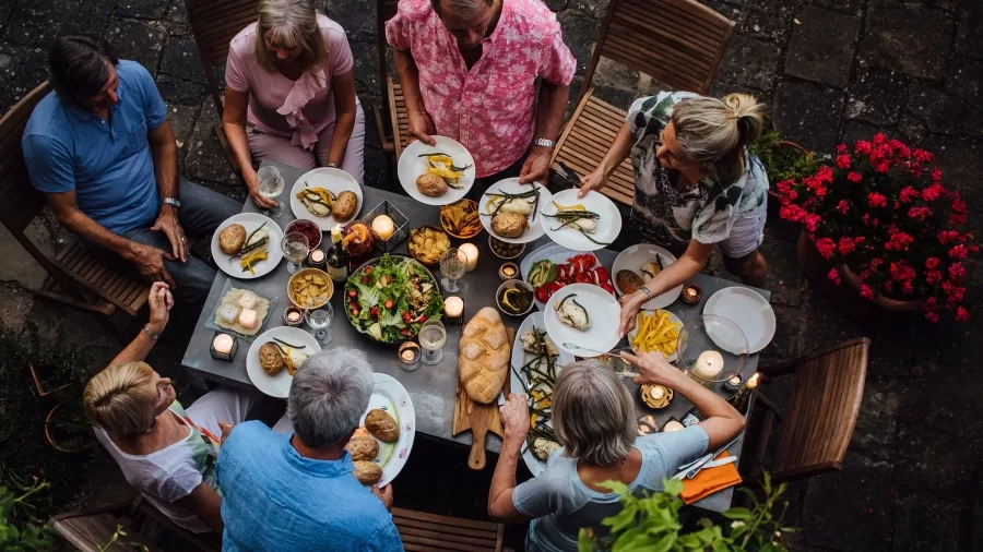 The Changing Taste of a Generation: How Dining Preferences Are Disrupting the Restaurant Industry 61 Restaurant