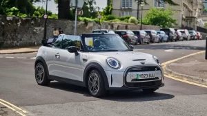 BMW Delays Electric Mini Production in the UK Amid Industry Challenges