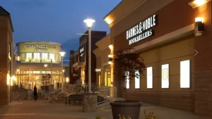 Walmart and Amazon Lead the Charge in Mall Repurposing