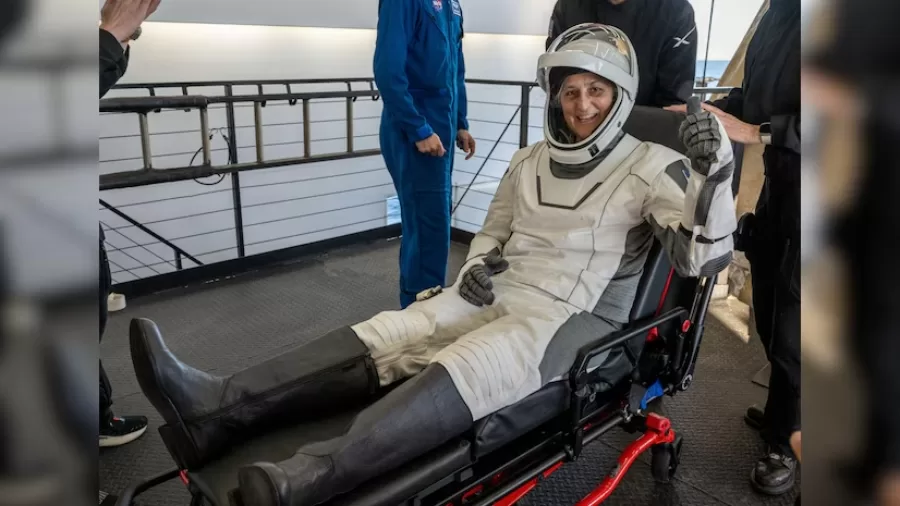 Sunita Williams Returns to Earth After 286 Days 61 Sunita Williams