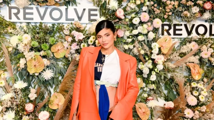 Revolve