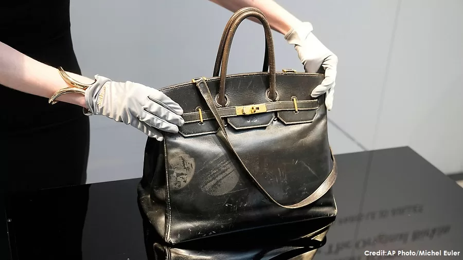 The £7.4 Million Birkin: How Jane Birkin’s Humble Handbag Became a Fashion Legend 61 Jane Birkin