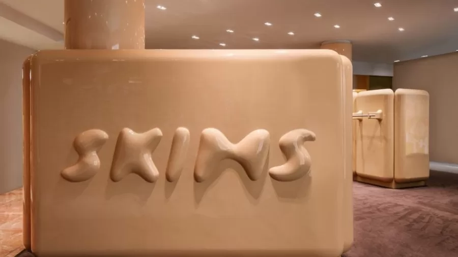 Skims Taps into Skincare with Launch of Sculpting Face Wrap